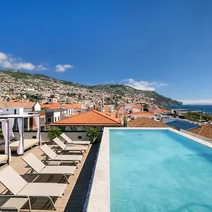 Barcelo Oldtown 5* פונשל