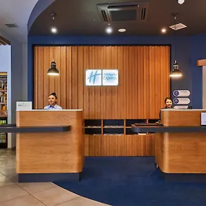 κάντε κράτηση εδώ